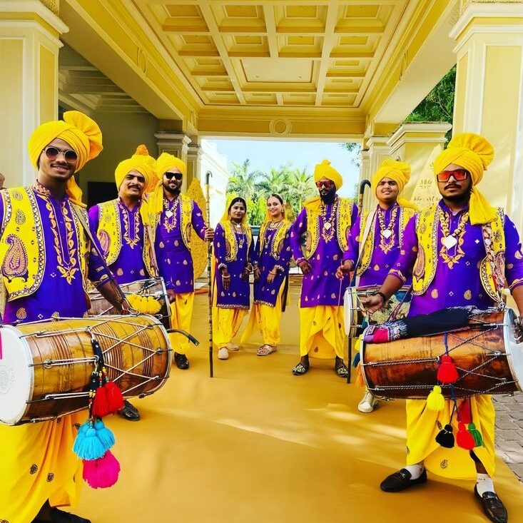 Chotu Dhol Team In Rudrapur Call Now 7668309402